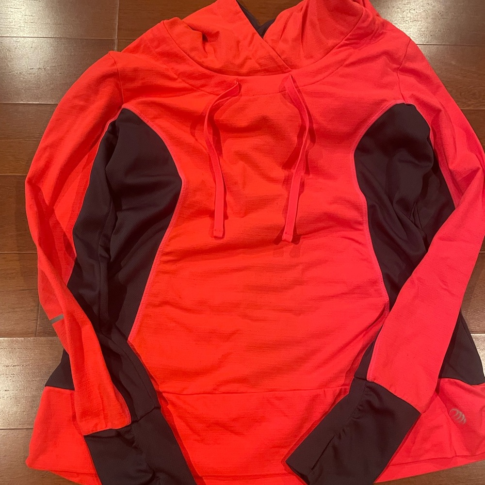 MPG Hooded Athletic Top- Size Large